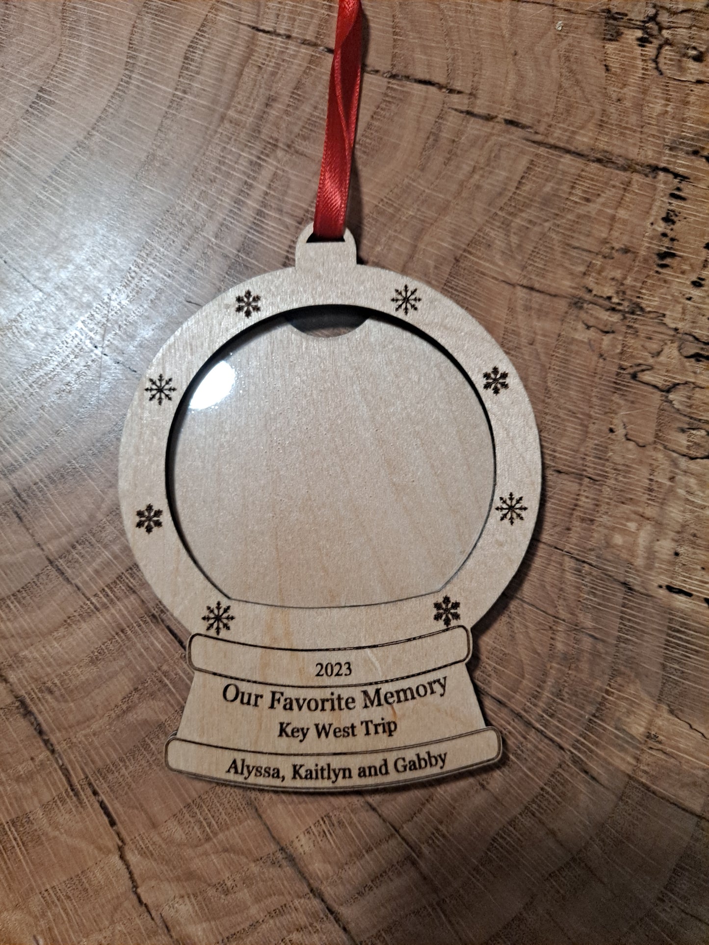 Snow Globe Picture Ornament