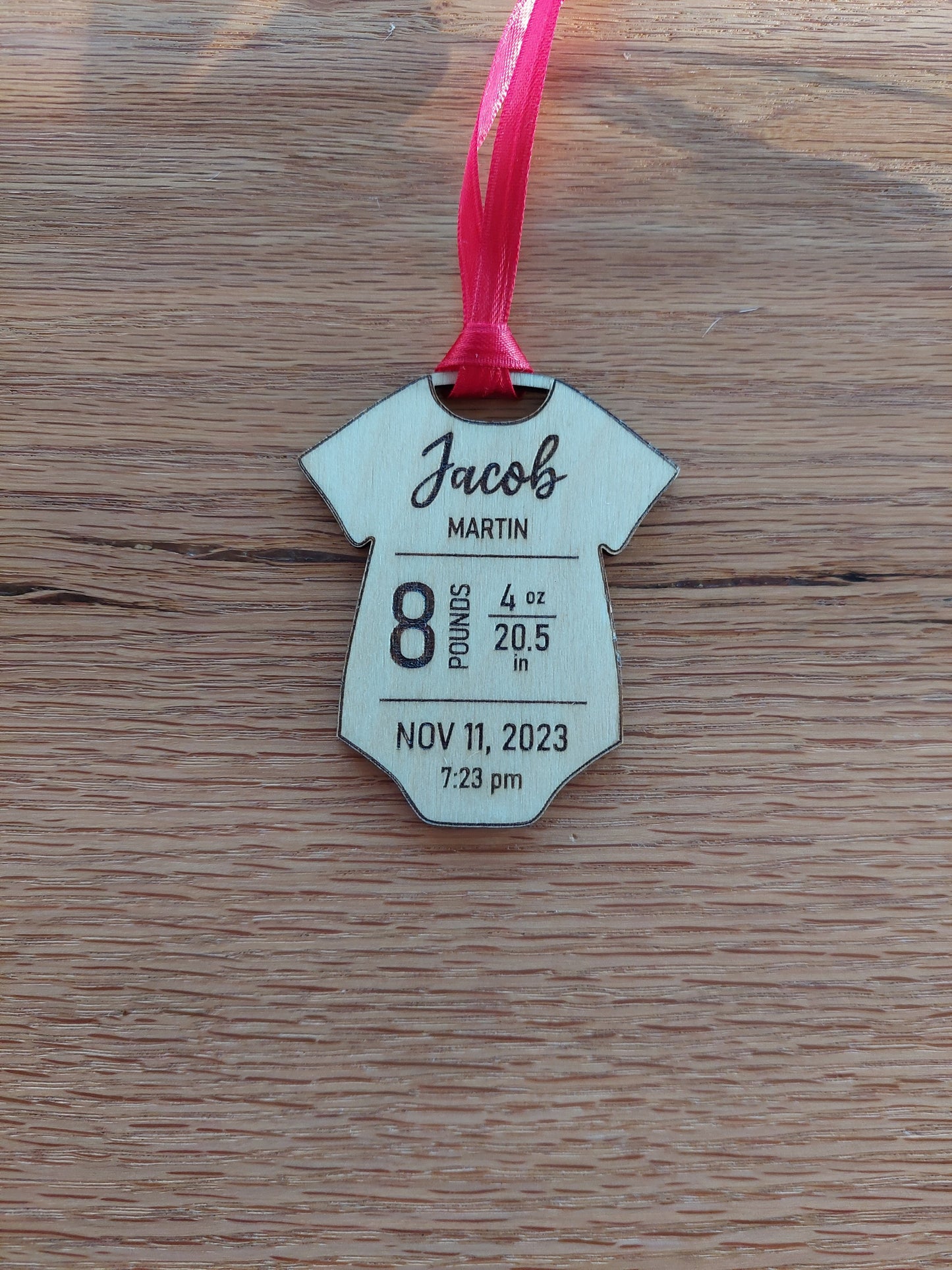 Personalized baby onesie with “Merry and Married” design, soft cotton holiday outfit for newborns and infants